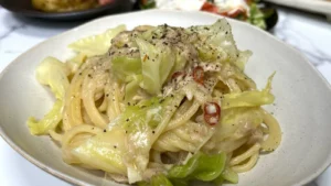 キャベツとツナのクリームパスタ