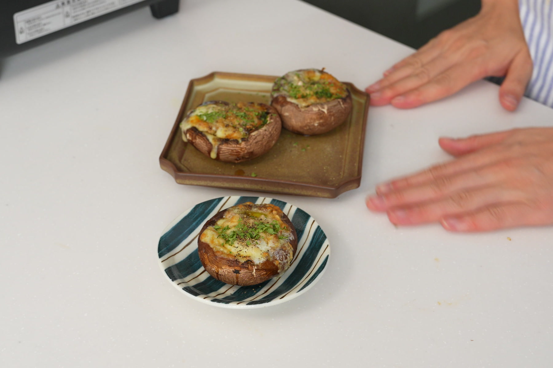 大きなマッシュルームのチーズバター焼き